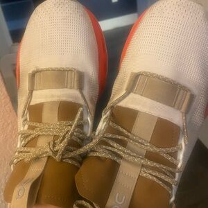 Womens on cloudnova sneakers in pearl/flame size 9